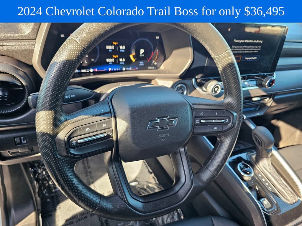 Used 2024 Chevrolet Colorado Trail Boss w/ Advanced Trailering Package AWD/4WD image 25