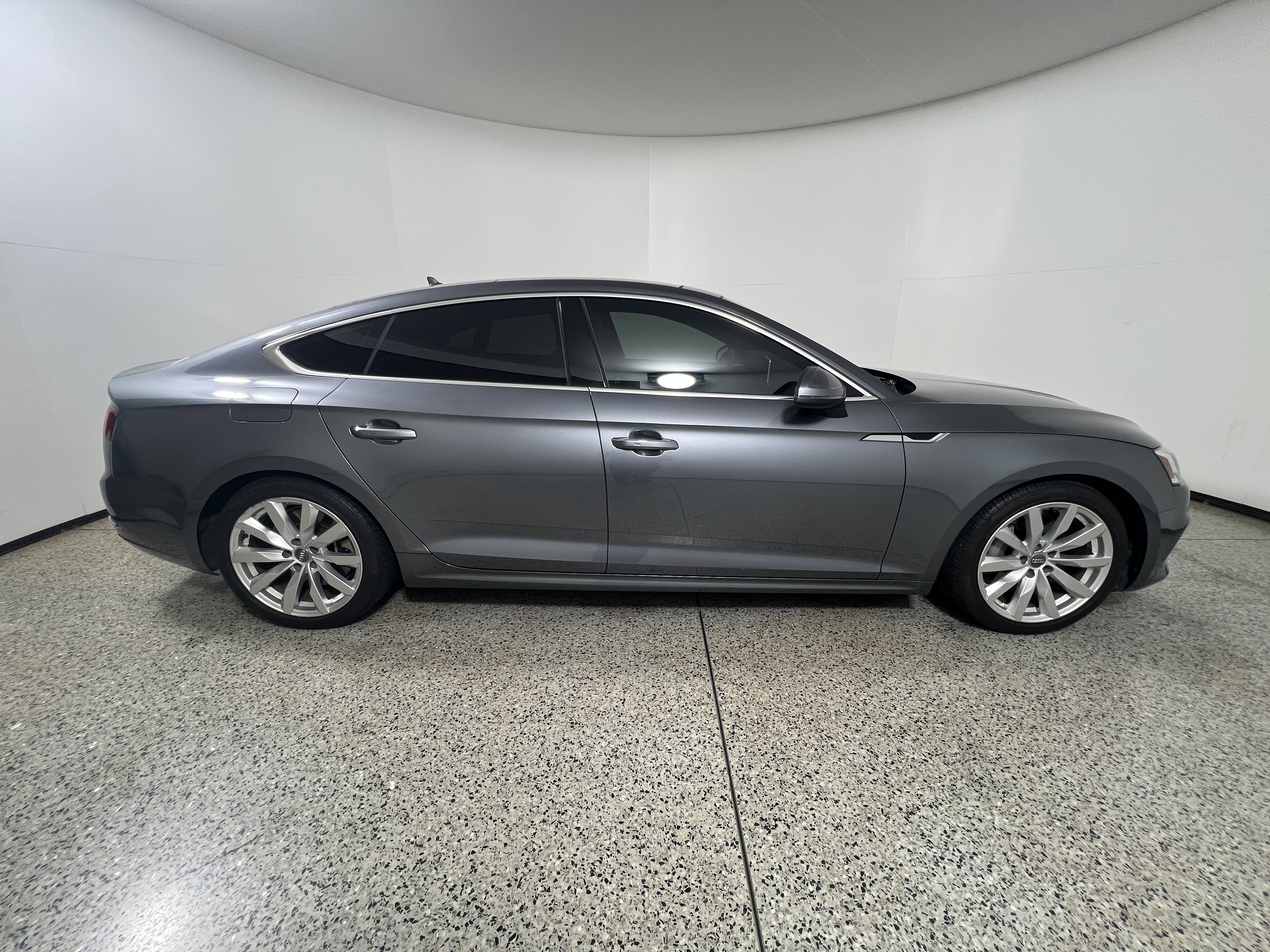 Used 2018 Audi A5 2.0T Premium Plus w/ Premium Plus AWD/4WD image 6