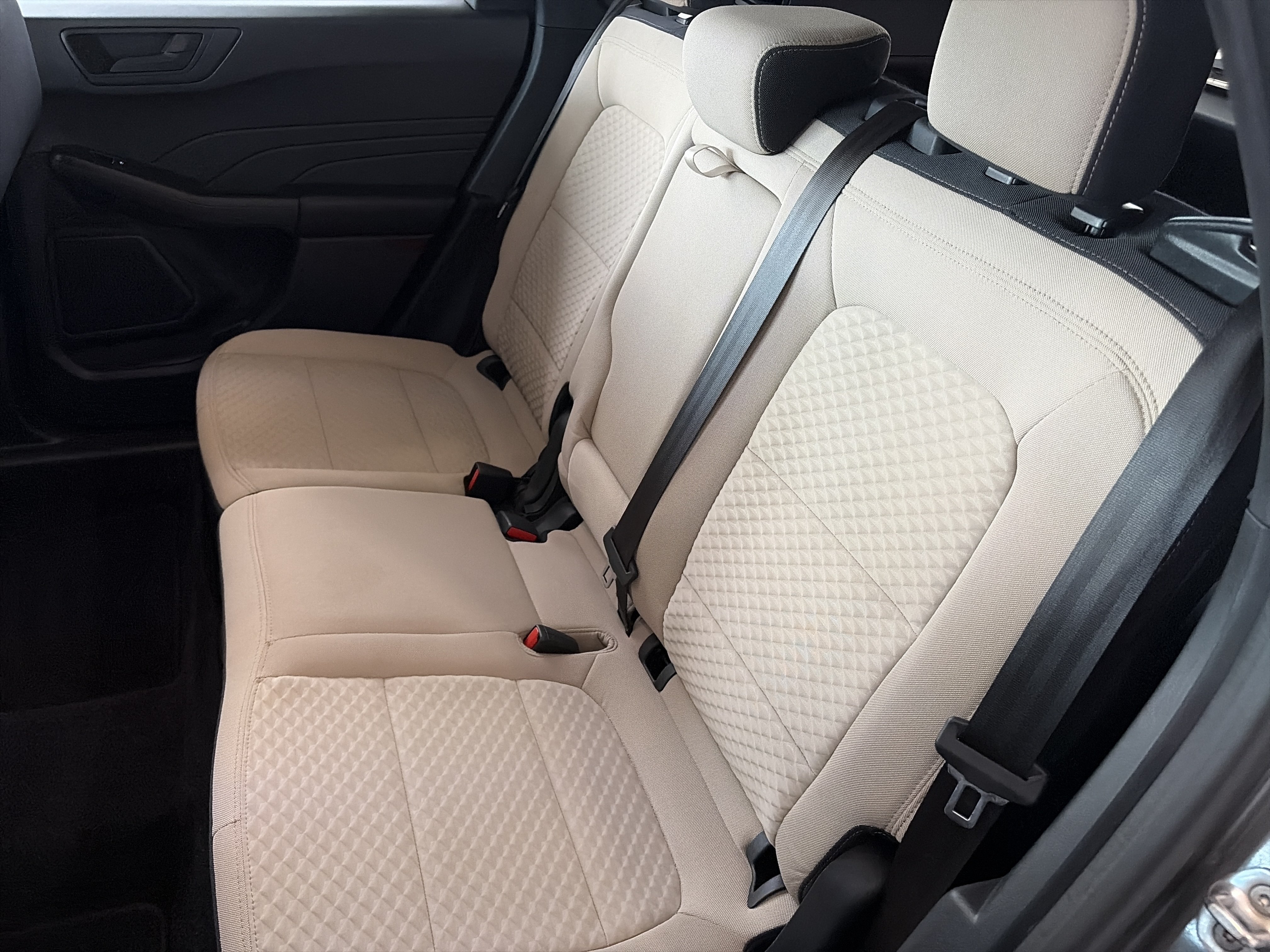 Used 2022 Ford Escape SE w/ SE Sport Appearance Package FWD image 10