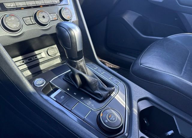 Used 2020 Volkswagen Tiguan SEL Premium R-Line image 61