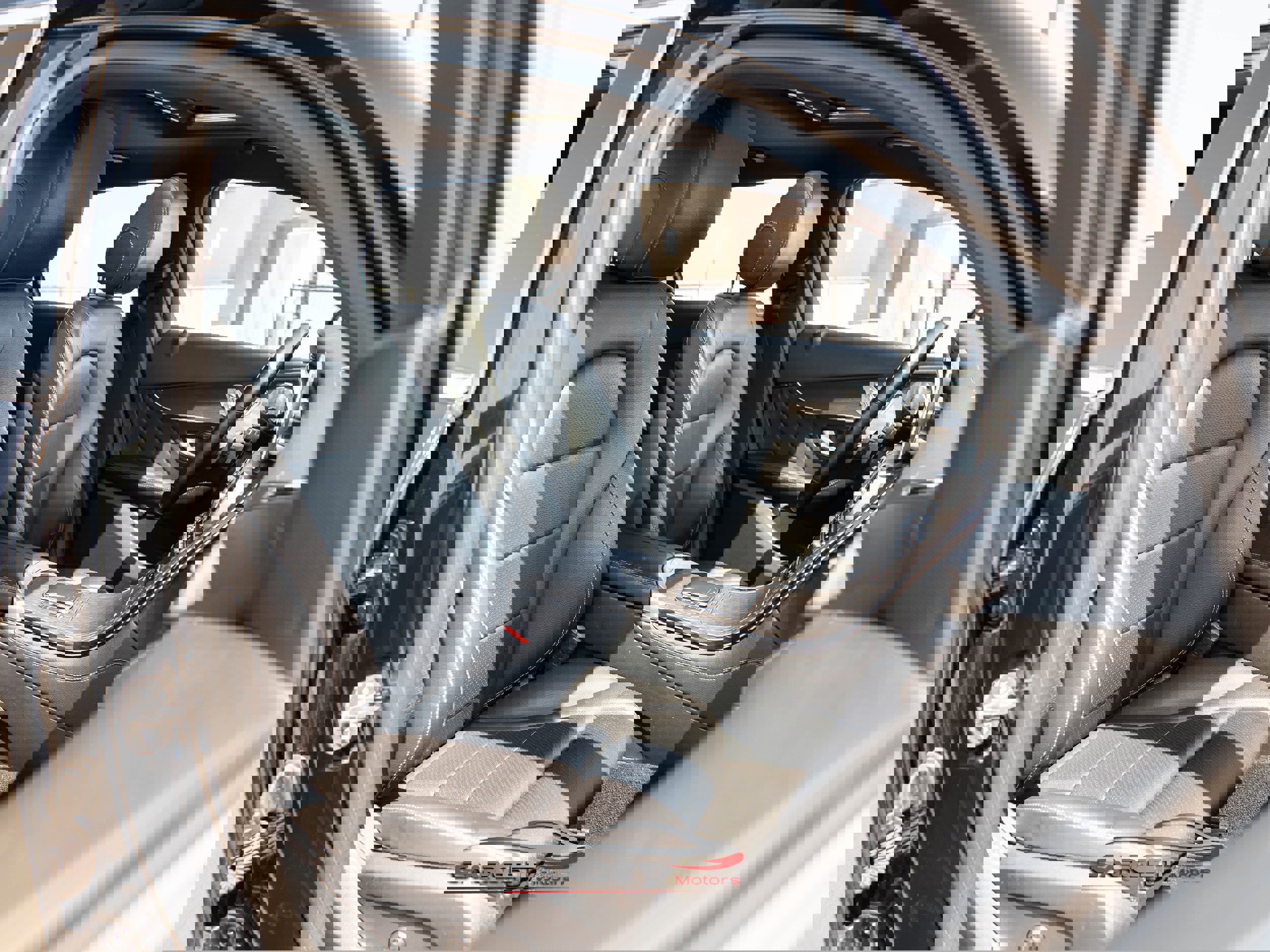 Used 2020 Mercedes-Benz GLC 300 4MATIC Coupe image 16