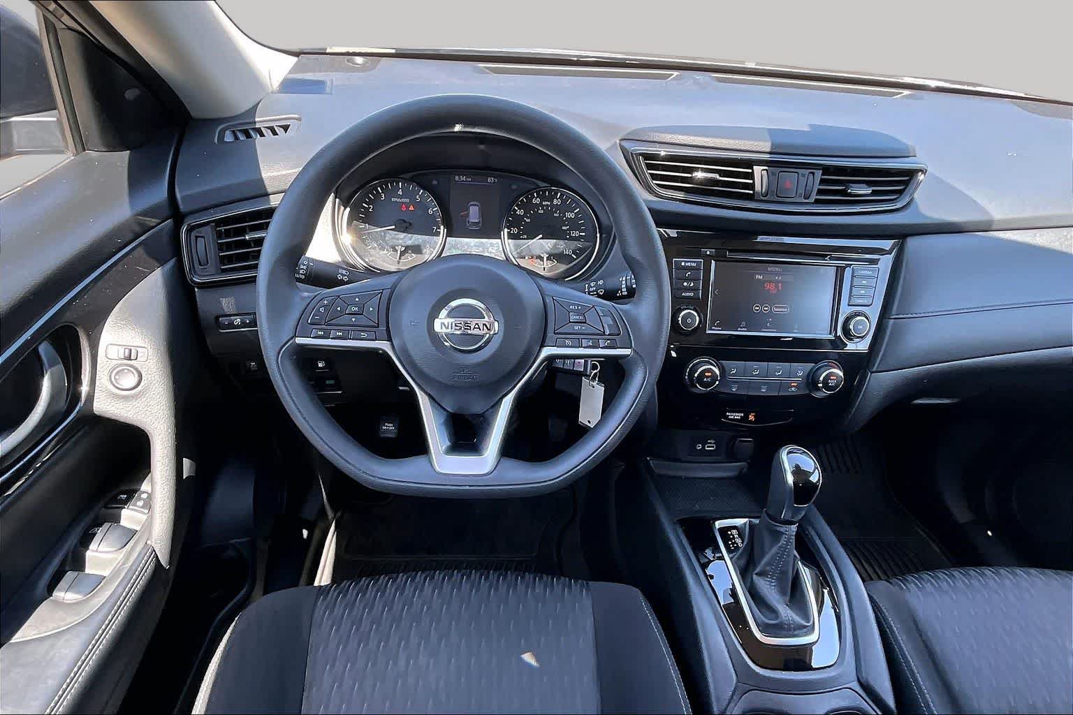 Used 2020 Nissan Rogue S FWD image 6