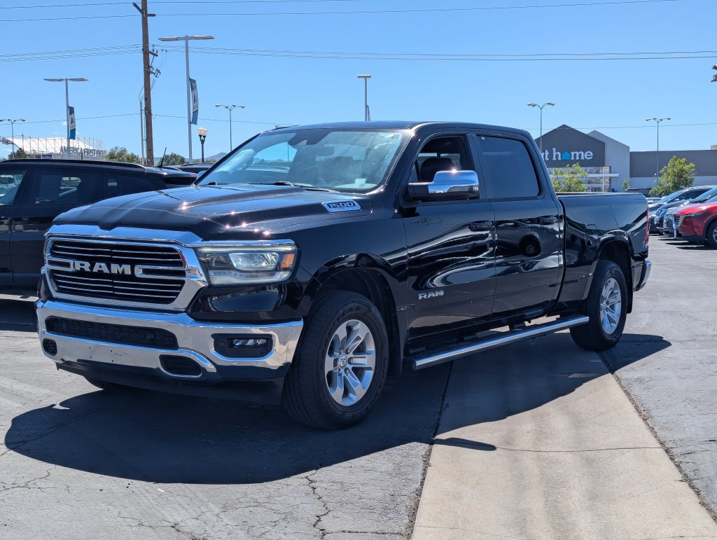 Used 2023 RAM 1500 Laramie AWD/4WD image 10