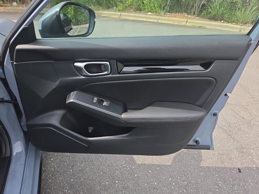 Used 2024 Honda Civic Sport Touring image 32
