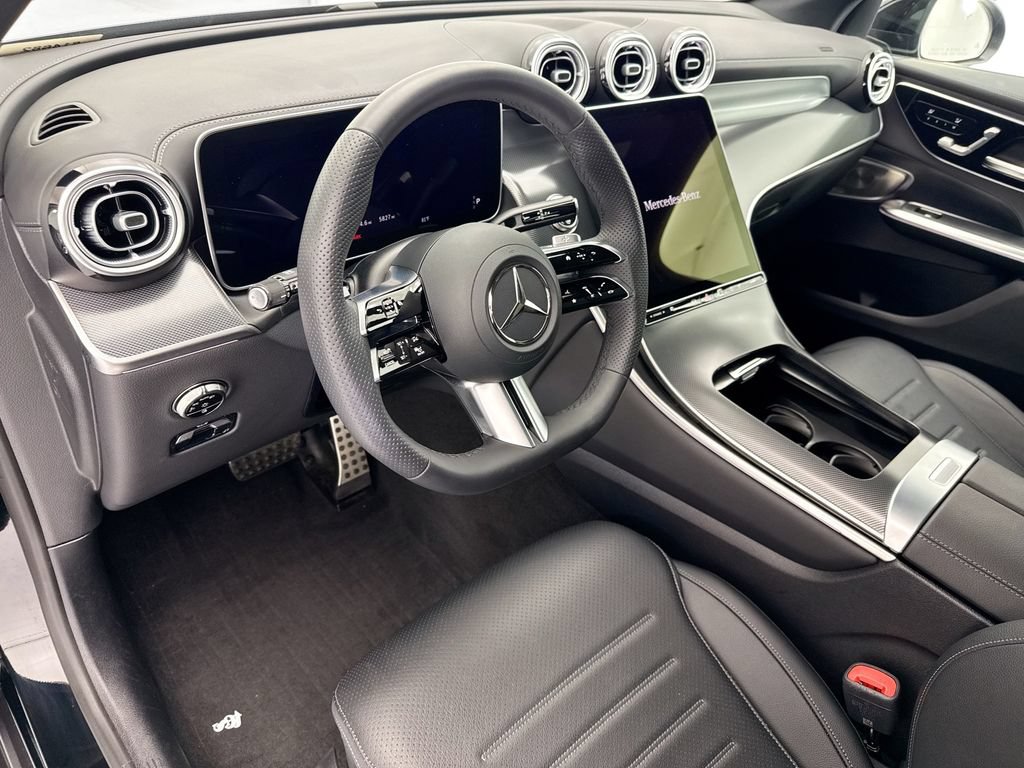 Certified 2026 Mercedes-Benz GLC 300 4MATIC image 9