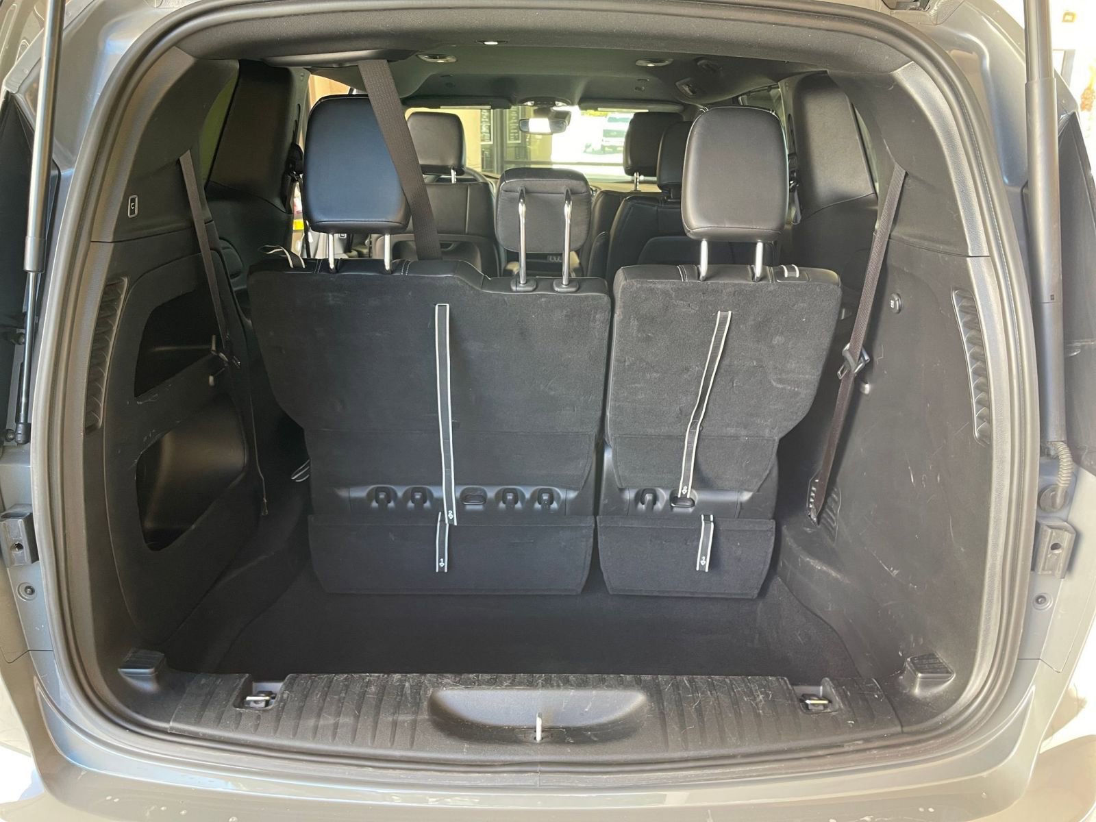 Used 2025 Chrysler Pacifica Select FWD image 33