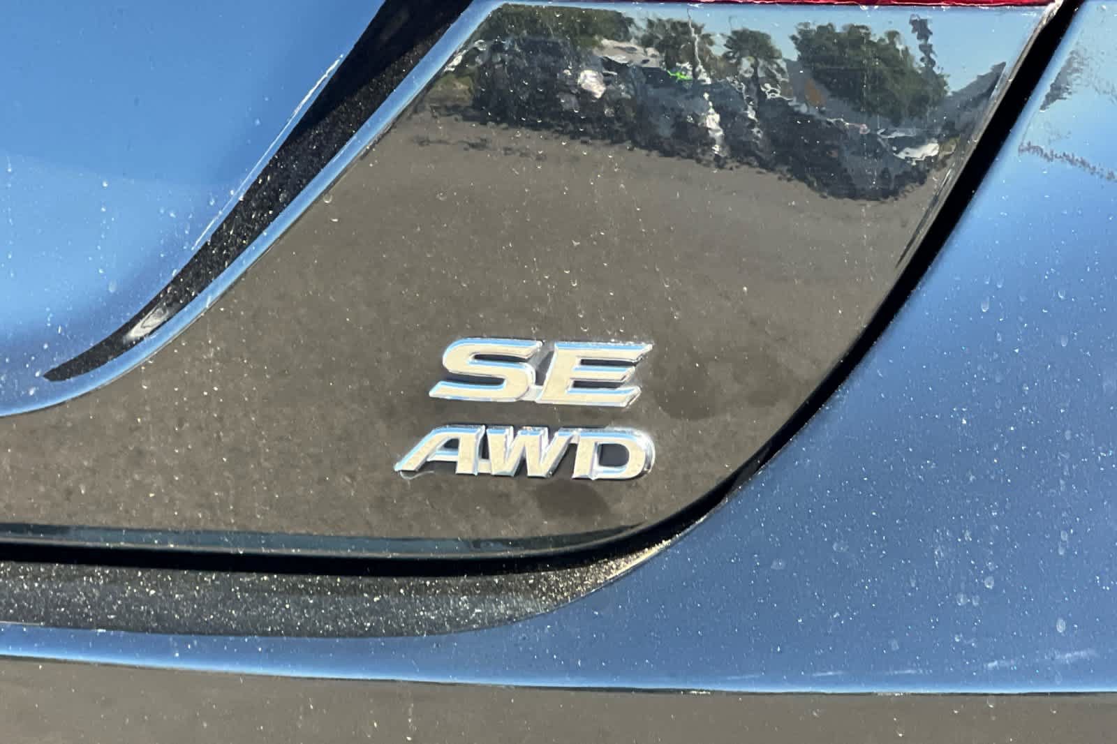 Used 2021 Toyota Camry SE w/ Cold Weather Package AWD/4WD image 30
