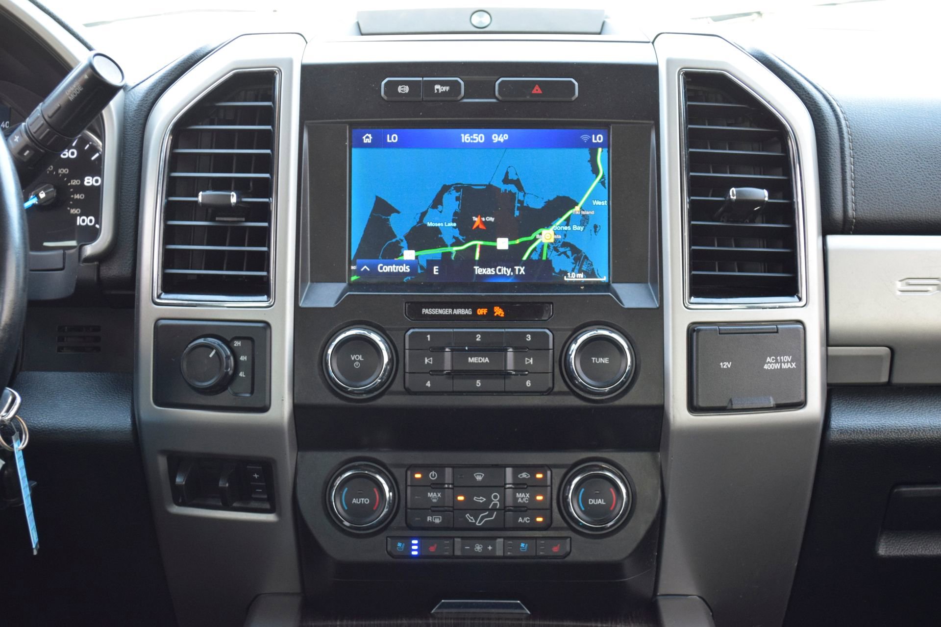 Used 2021 Ford F250 Lariat w/ Lariat Value Package AWD/4WD image 10