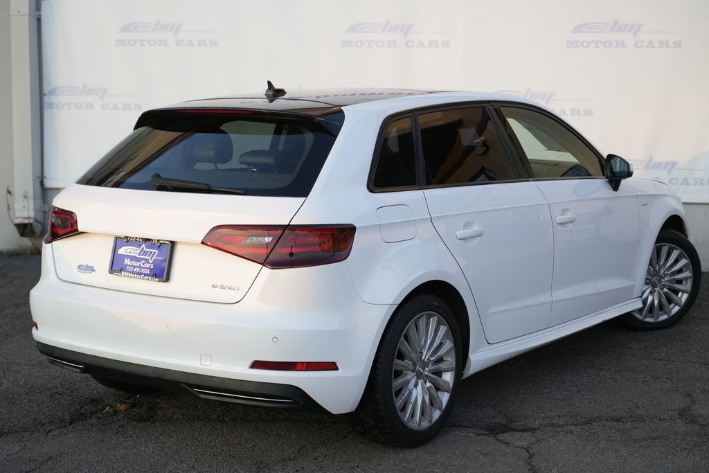 Used 2016 Audi A3 e-tron Premium Plus image 3