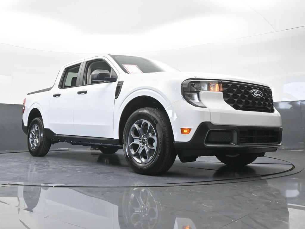 Used 2025 Ford Maverick XLT w/ Equipment Group 302A AWD/4WD image 64