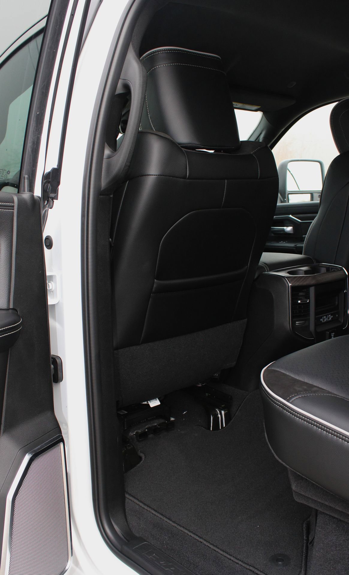 New 2026 RAM 3500 Laramie image 17