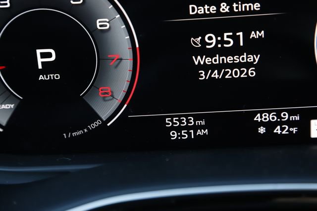 Used 2025 Audi Q7 2.0T Premium w/ Convenience Plus Package AWD/4WD image 32