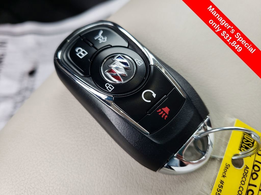 Used 2024 Buick Enclave Essence w/ Sport Touring Edition AWD/4WD image 28