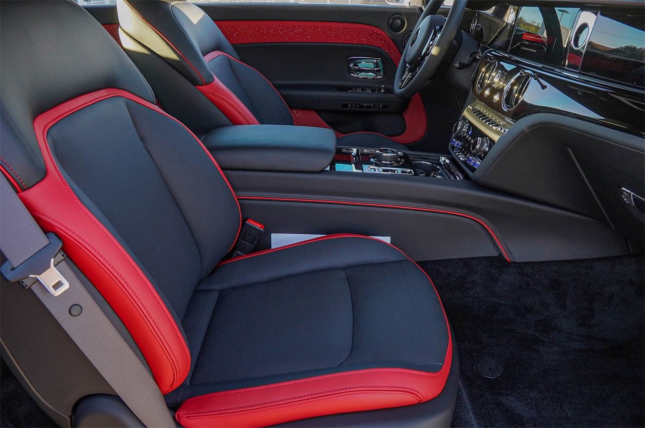 New 2026 Rolls-Royce Spectre Base image 43