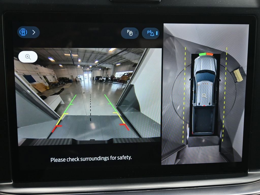 New 2026 Ford F450 Lariat w/ Lariat Premium Package image 12