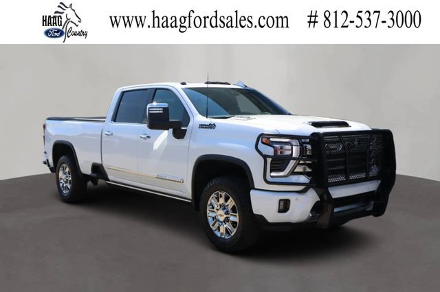 Used 2026 Chevrolet Silverado 2500 High Country w/ High Country Premium Package AWD/4WD image 1
