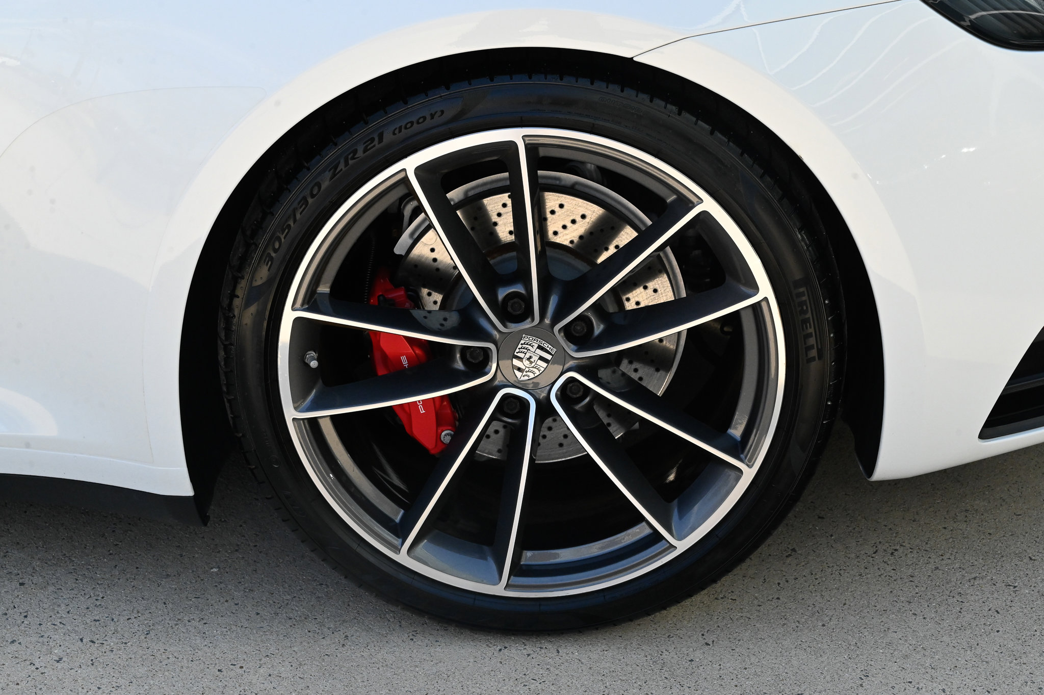 Used 2021 Porsche 911 Carrera S image 9