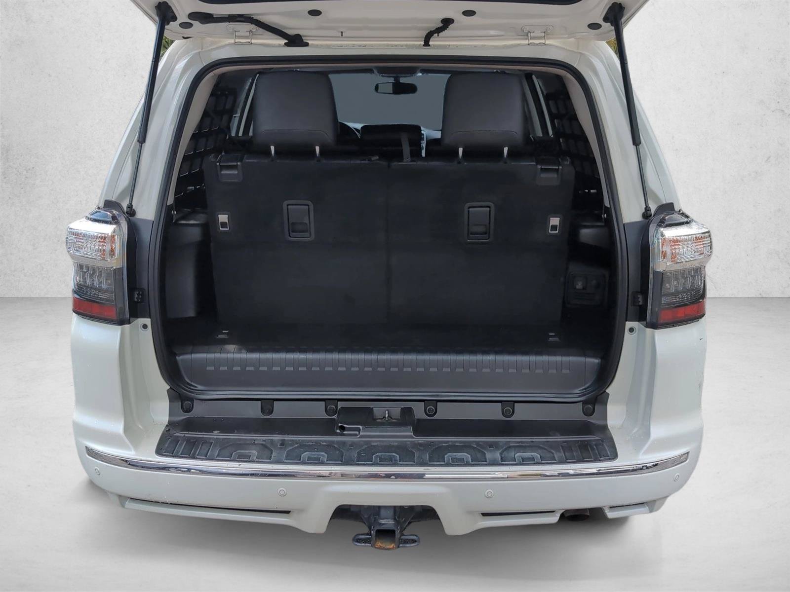 Used 2019 Toyota 4Runner Limited AWD/4WD image 6