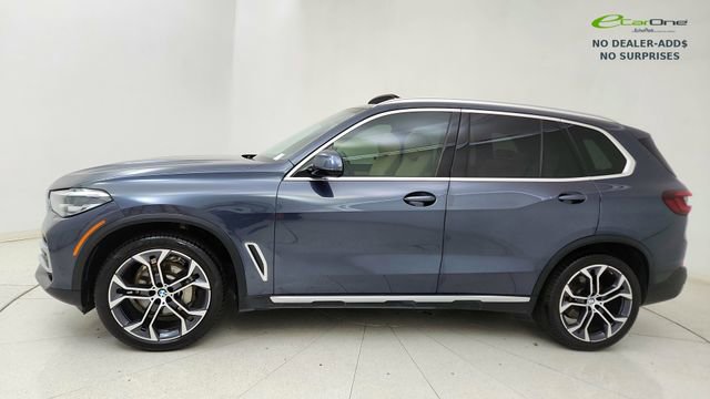 Used 2022 BMW X5 sDrive40i w/ Premium Package RWD image 3