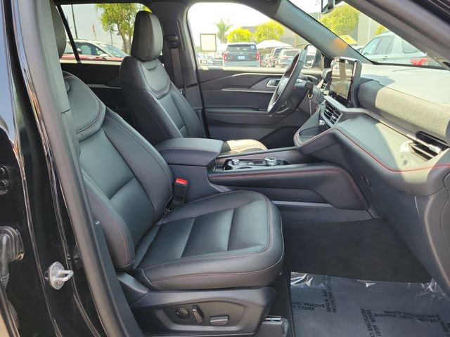 Used 2026 Ford Explorer ST-Line w/ ST-Line Street Pack RWD image 17