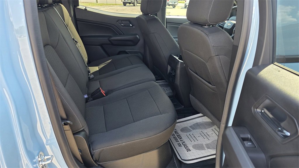 New 2025 Chevrolet Colorado LT image 7