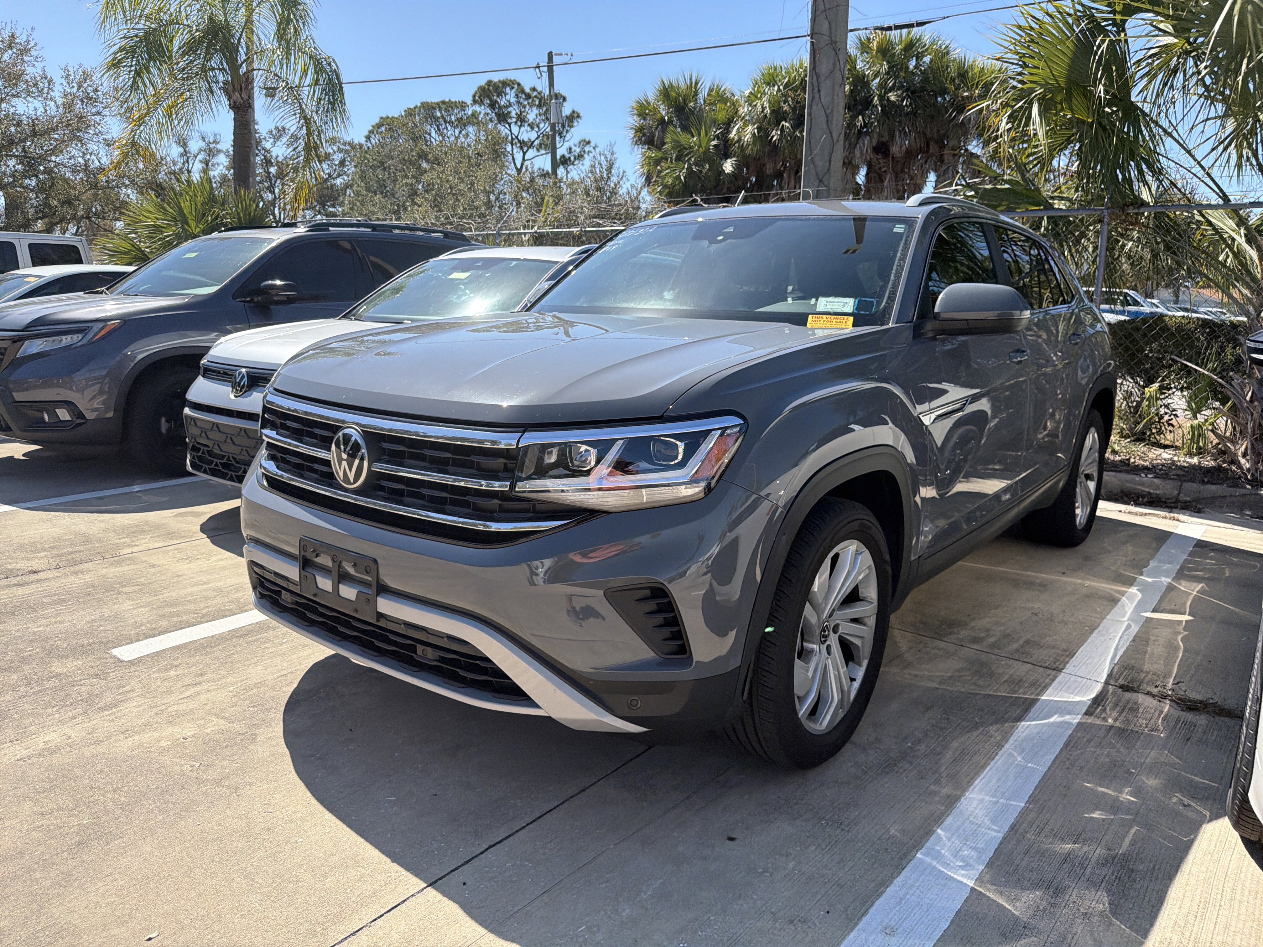 Used 2021 Volkswagen Atlas Cross Sport SEL image 3