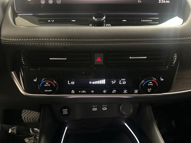 Used 2025 Nissan Rogue Platinum AWD/4WD image 15