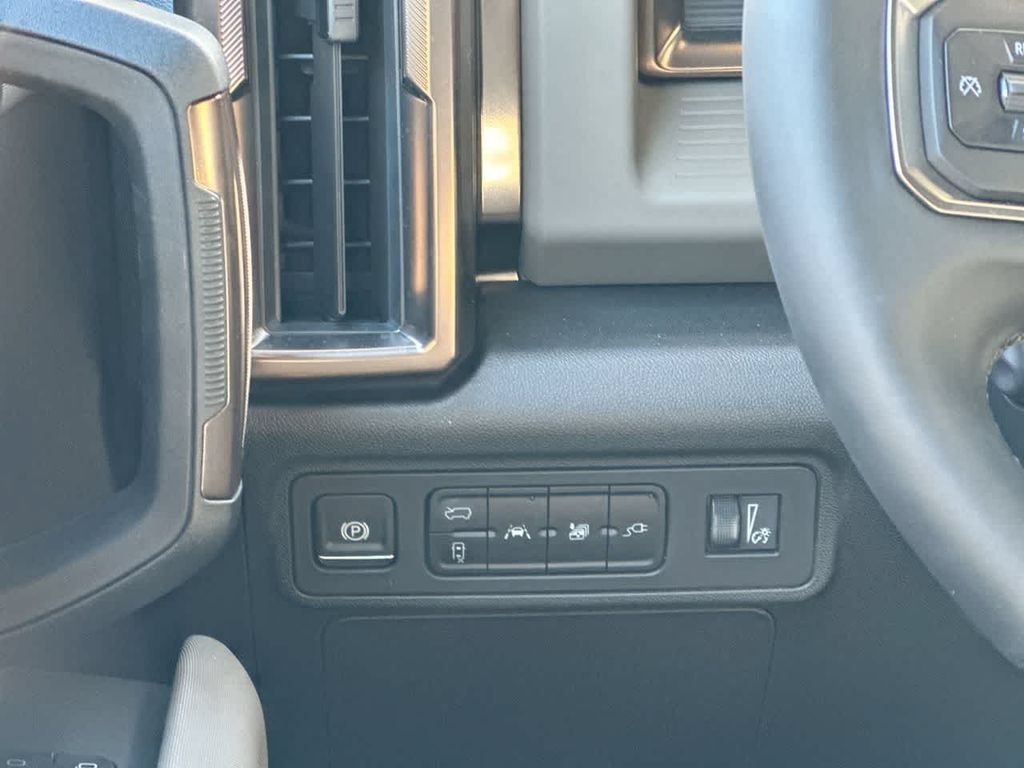 Used 2025 GMC Hummer EV 3X w/ Extreme Off-Road Package AWD/4WD image 18