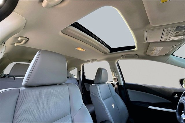 Used 2016 Honda CR-V Touring image 25