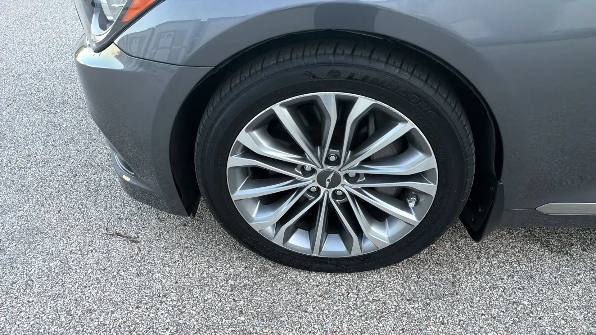 Used 2016 Hyundai Genesis 3.8 w/ Option Group 02 RWD image 9