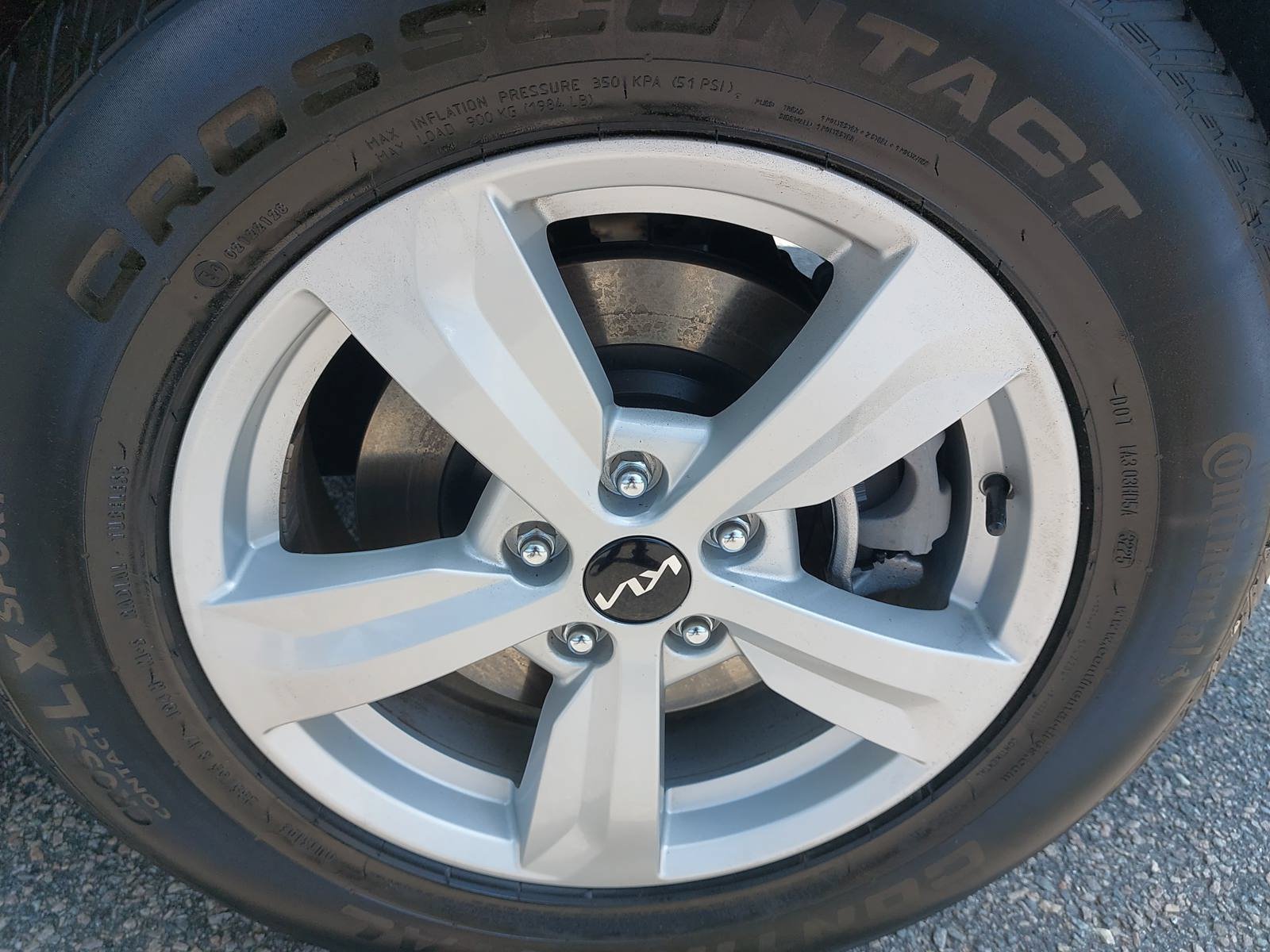 New 2026 Kia Sorento LX FWD image 34