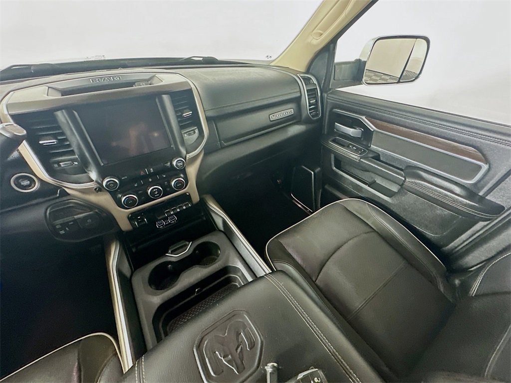 Used 2022 RAM 3500 Laramie image 11