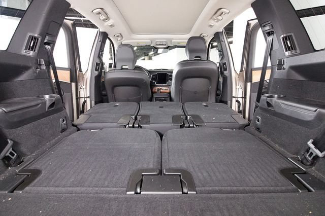 Certified 2023 Volvo XC90 B6 Plus w/ Protection Package Premier AWD/4WD image 23