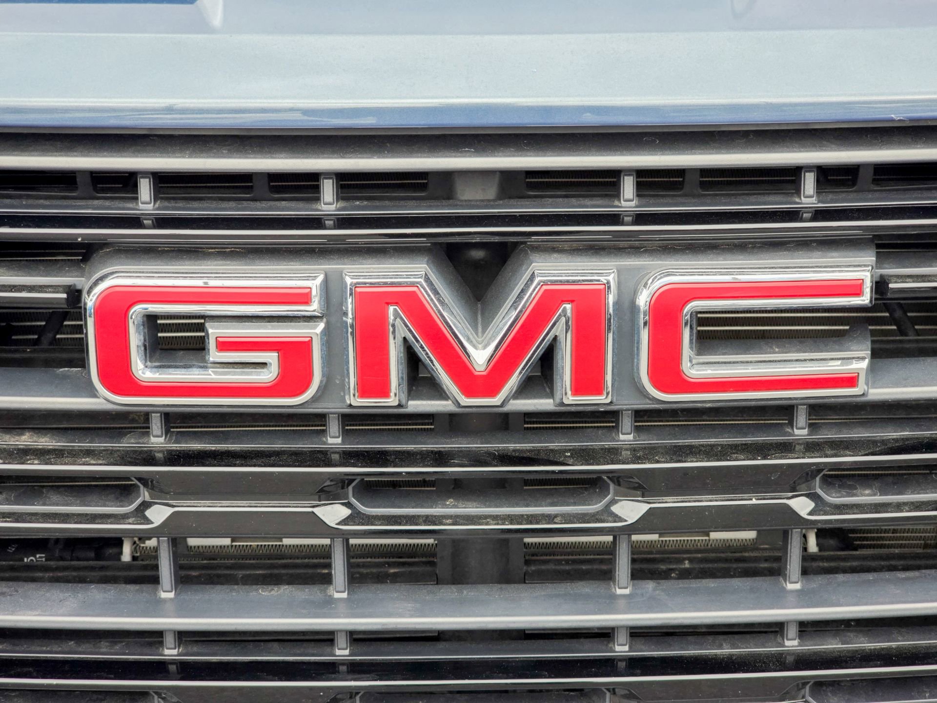 Used 2024 GMC Sierra 1500 Elevation image 3