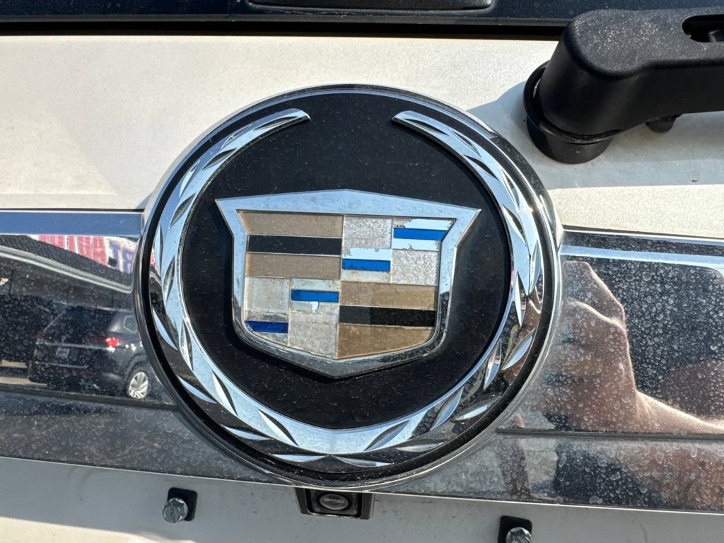 Used 2012 Cadillac Escalade ESV Luxury AWD/4WD image 15