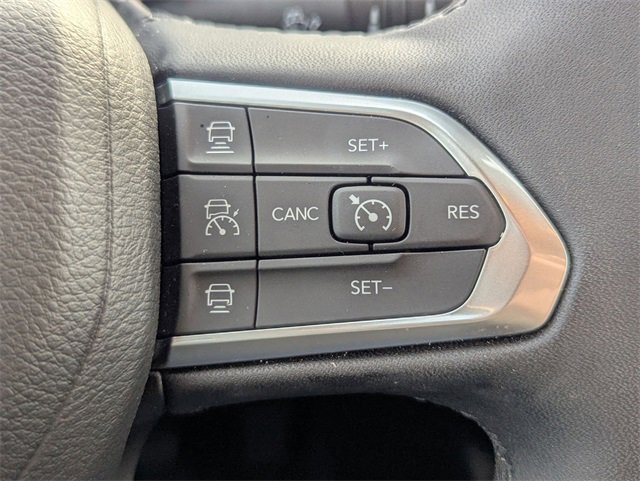 Used 2024 Jeep Compass Limited image 12