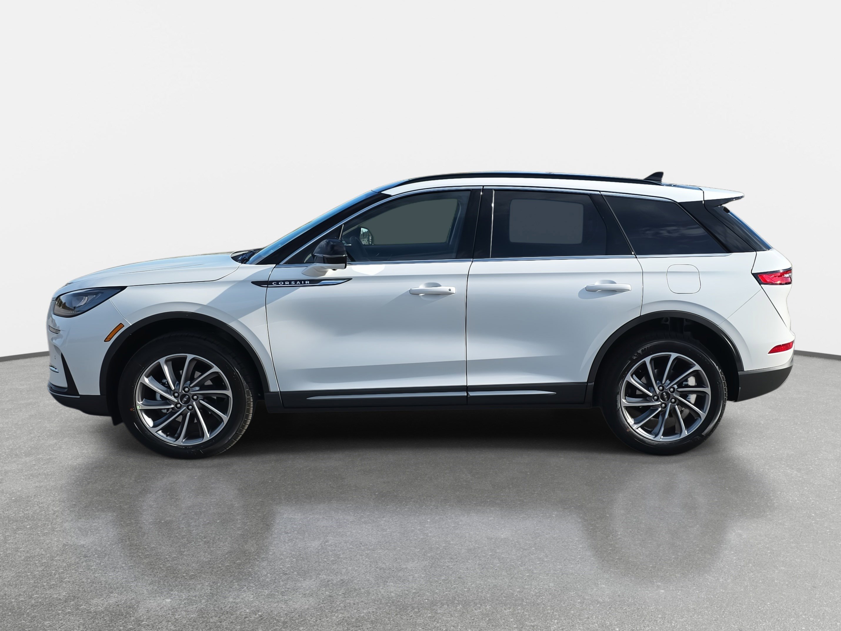 New 2026 Lincoln Corsair Premiere image 8