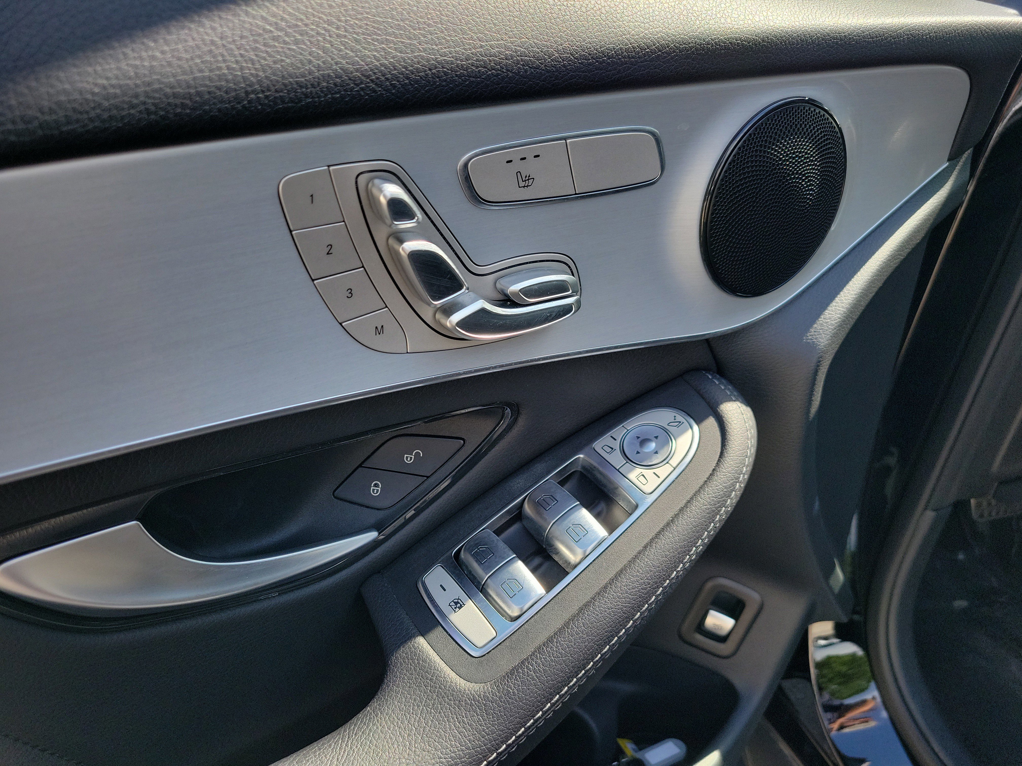 Certified 2022 Mercedes-Benz GLC 300 image 16