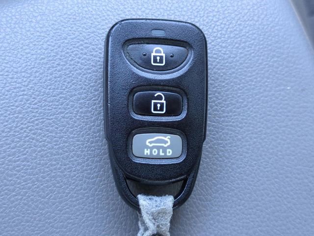 Used 2019 Hyundai Elantra SEL FWD image 26