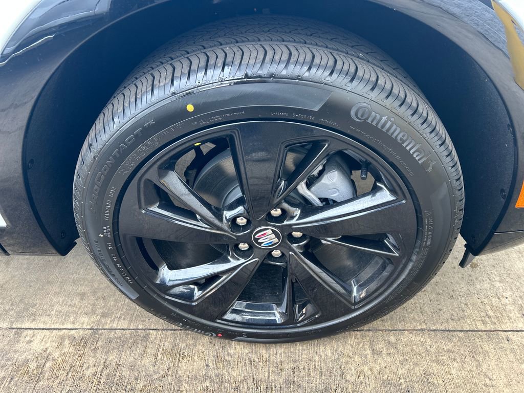 New 2026 Buick Envision Sport Touring image 40