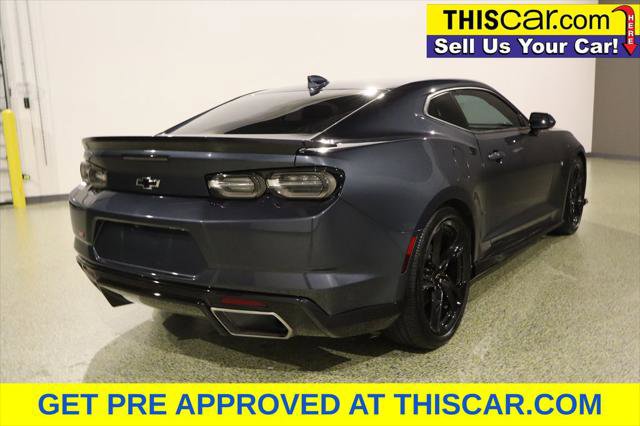 Used 2021 Chevrolet Camaro LT w/ RS Package RWD image 7