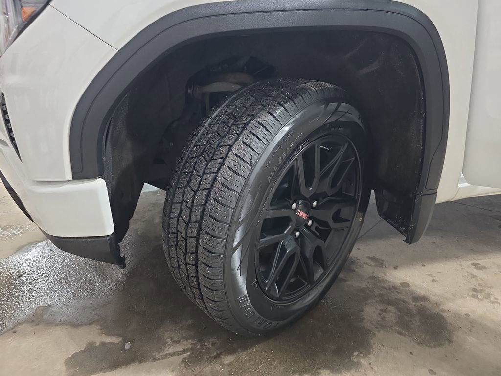 Used 2023 GMC Sierra 1500 Elevation image 31