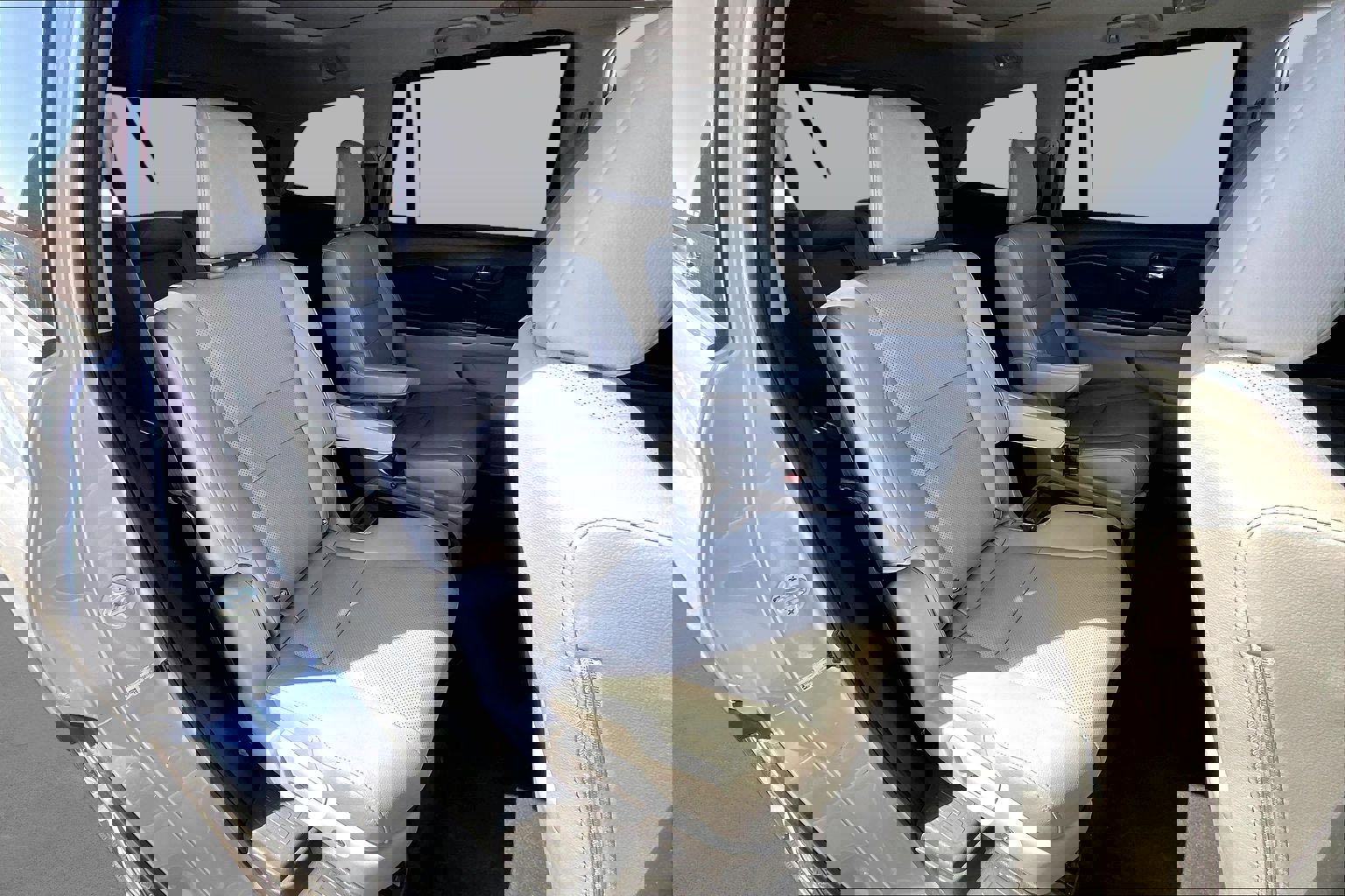 Used 2016 Honda Pilot Elite image 27