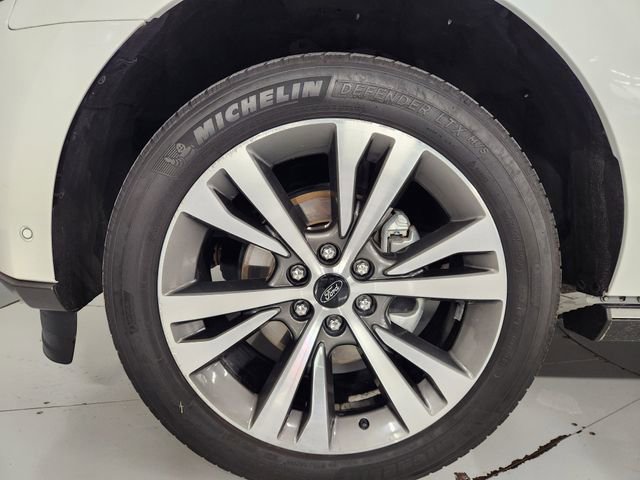 Used 2020 Ford Expedition Max Limited w/ Equipment Group 302A AWD/4WD image 8