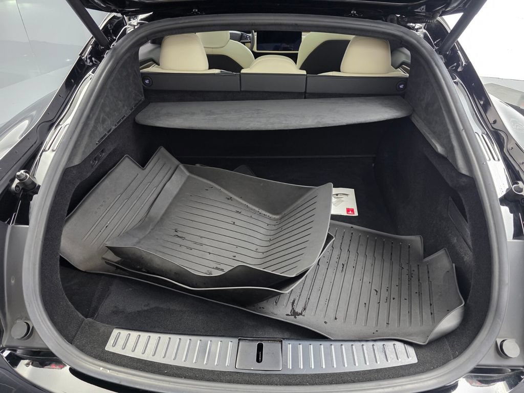 Used 2024 Tesla Model S AWD/4WD image 17