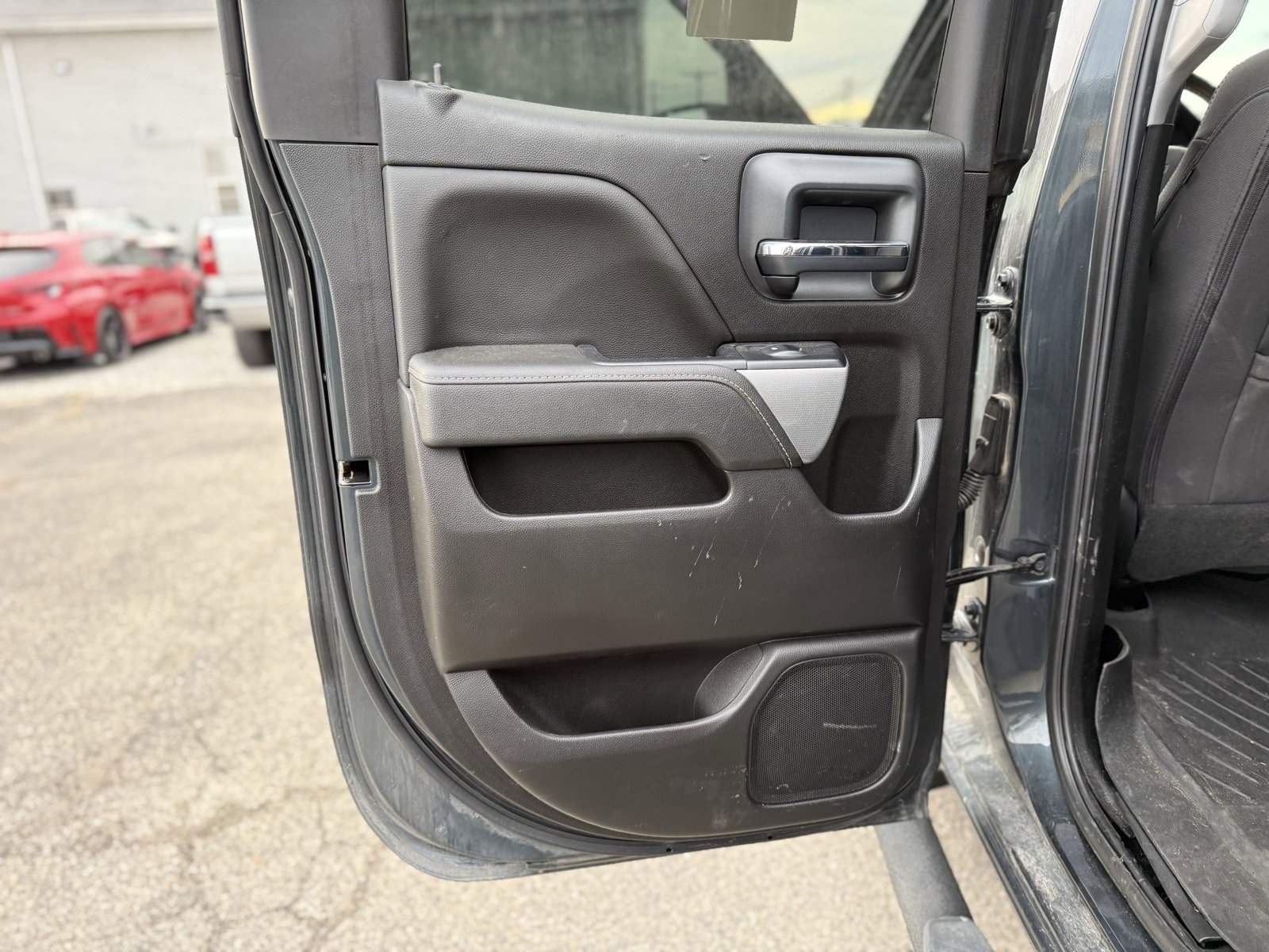 Used 2018 Chevrolet Silverado 1500 LT w/ All Star Edition image 12