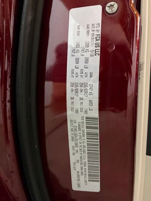 Used 2018 Chrysler Pacifica Touring-L FWD image 50