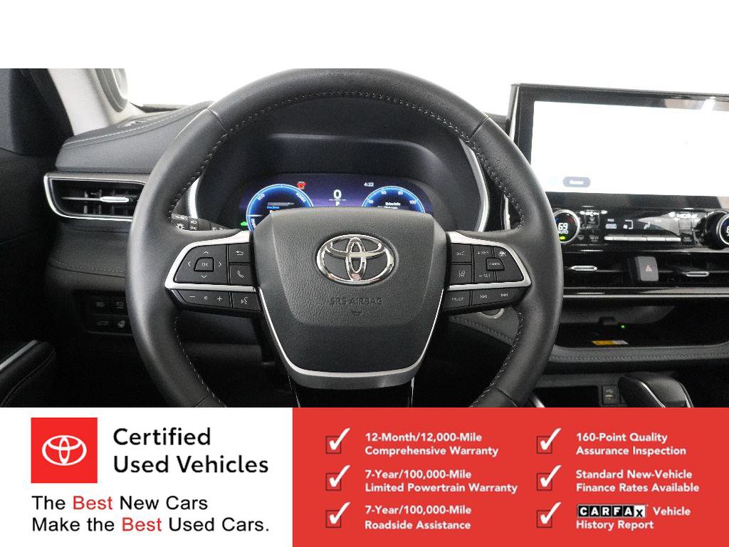 Certified 2025 Toyota Highlander Limited image 17