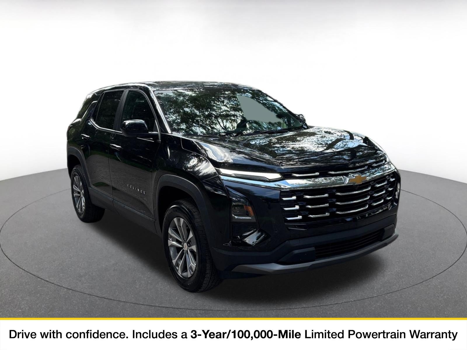 Used 2025 Chevrolet Equinox LT FWD image 1