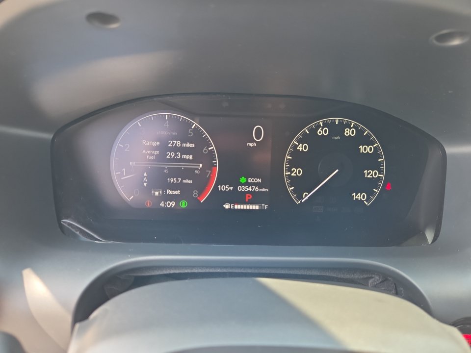 Certified 2025 Honda HR-V Sport image 11